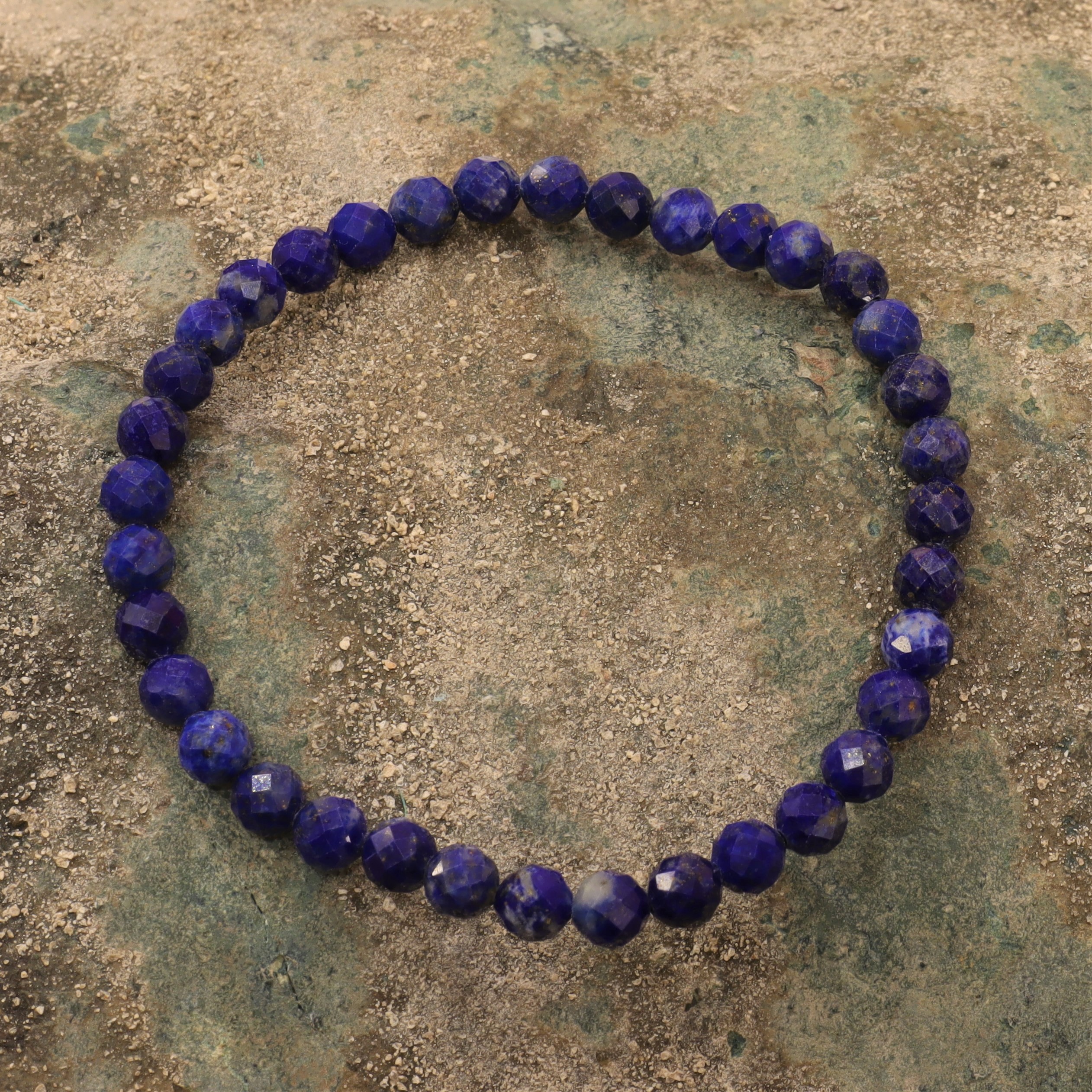 naramek-lapis-lazuli-fazetovany-5-mm